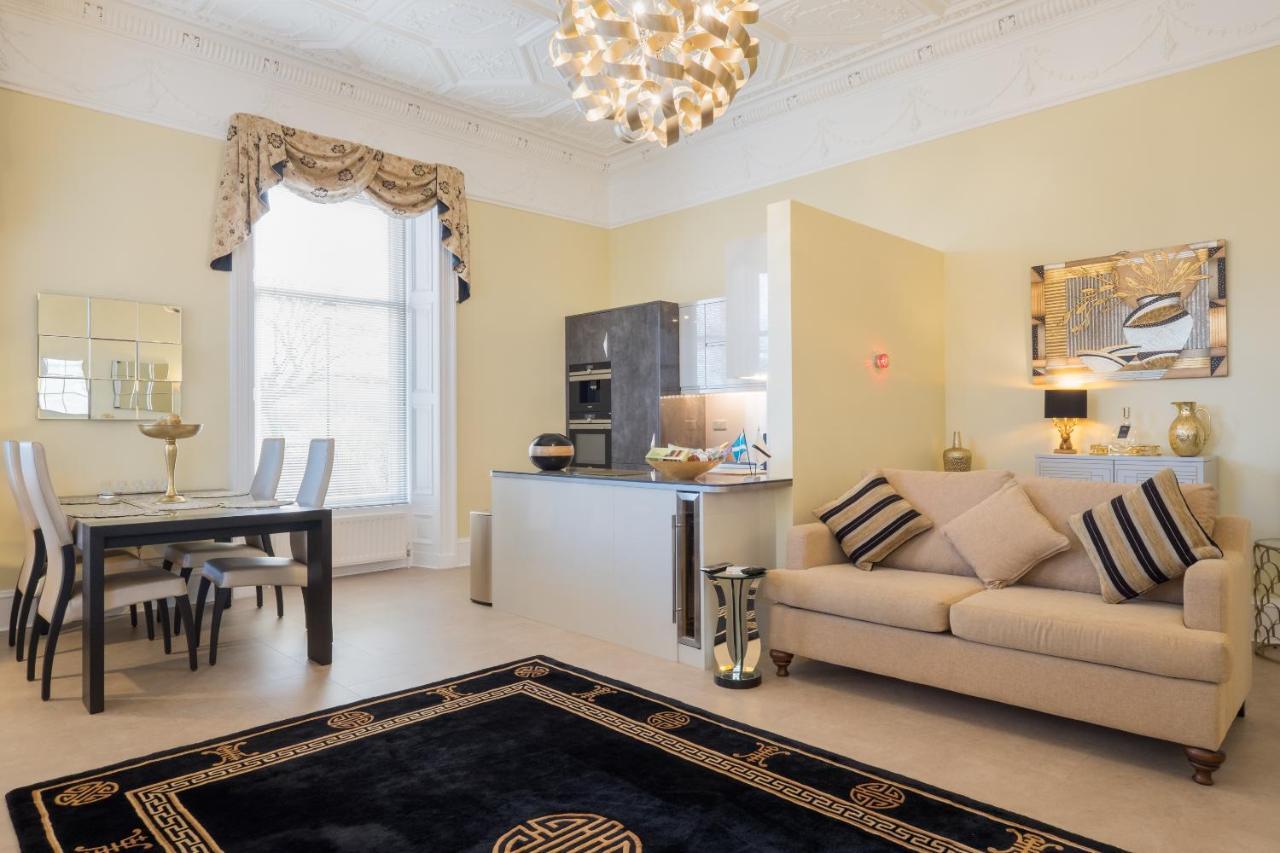 Marks At The Manor Luxury Riverside Apartments - Sleeps Up To 4, With Parking And Sky Tv Aberdeen Exterior foto
